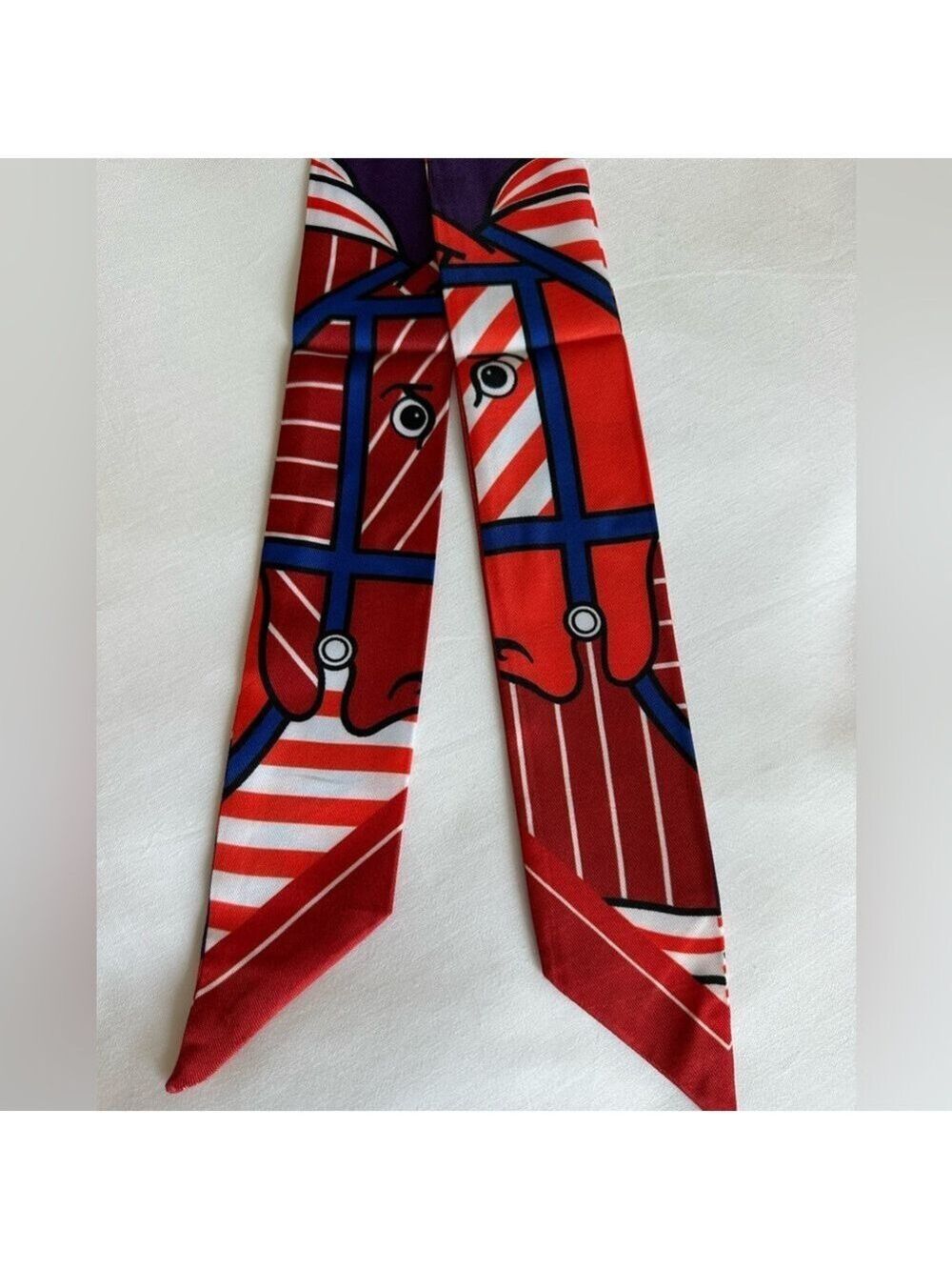 RED BLUE WHITE EQUESTRIAN HORSE SKINNY SCARF HANDBAG HANDLE WRAP HAIR NECK TIE - Picture 7 of 7